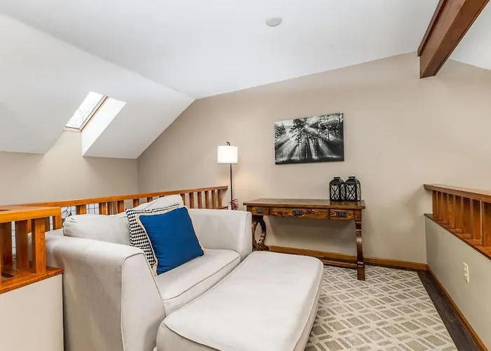 Сasa de vacaciones Cozy At Creekwood Getaway